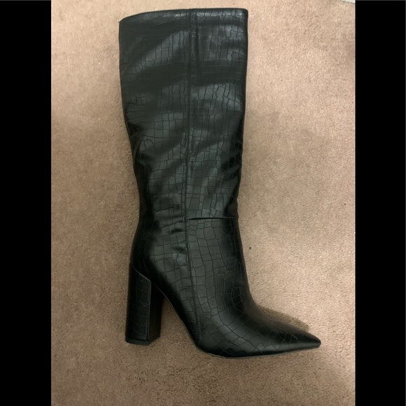 LUSCIOUS RED POINT TOE BOOTS - Picture 14 of 14